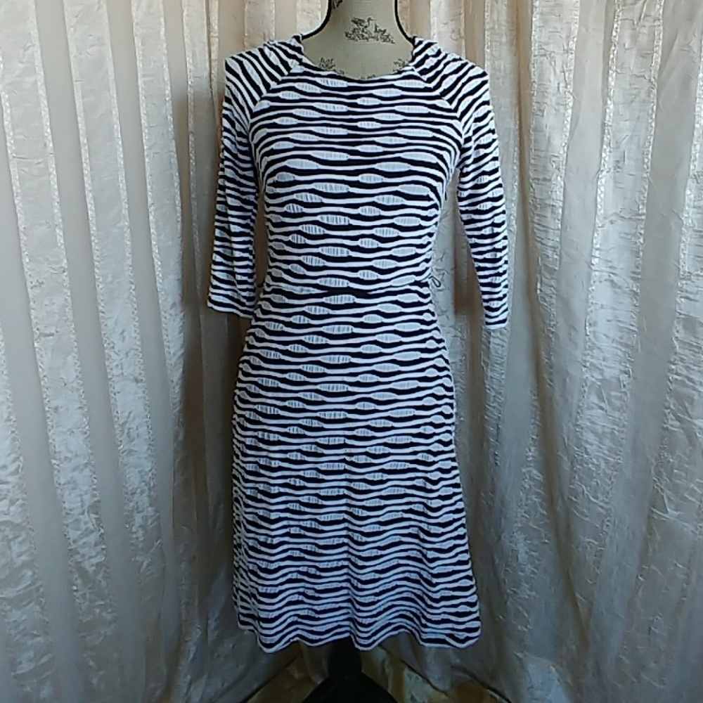 eci New York Black White Dress